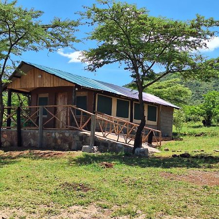 Oloirien Tented Camp Mara Simba المظهر الخارجي الصورة